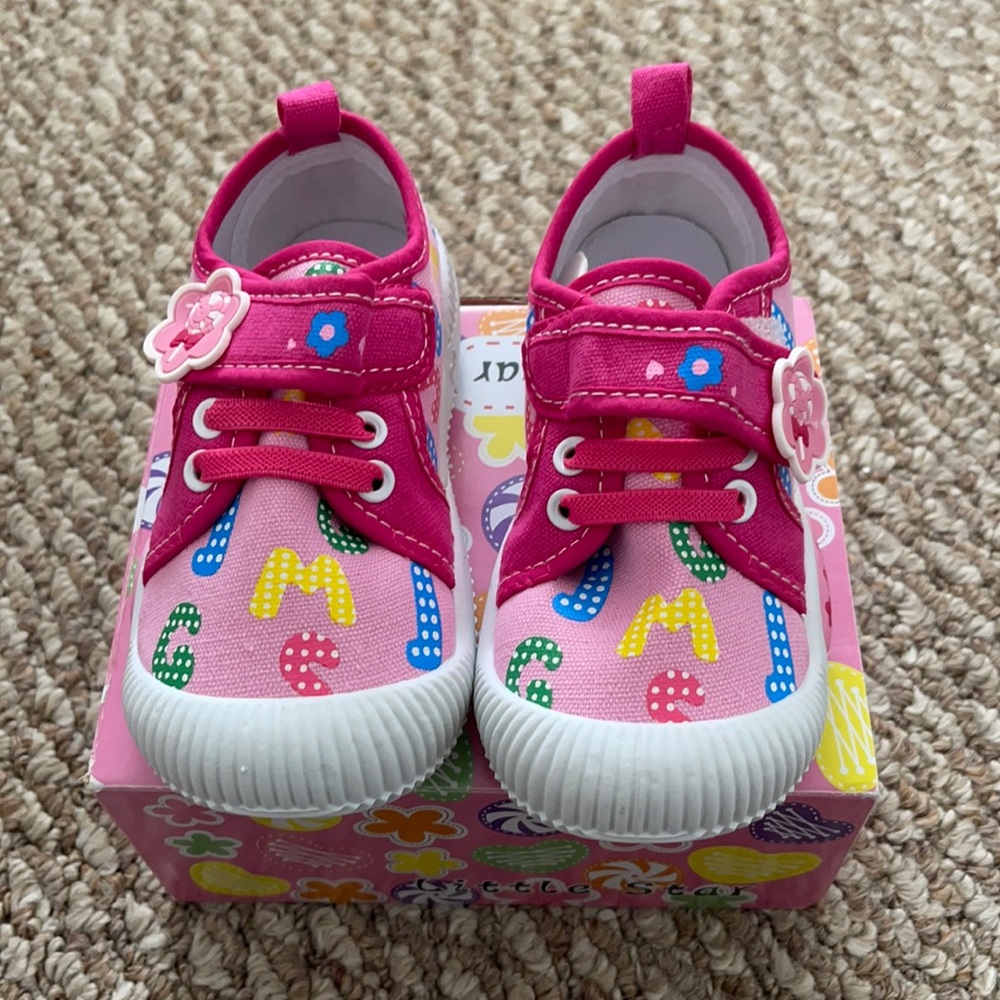 Toddler shoes